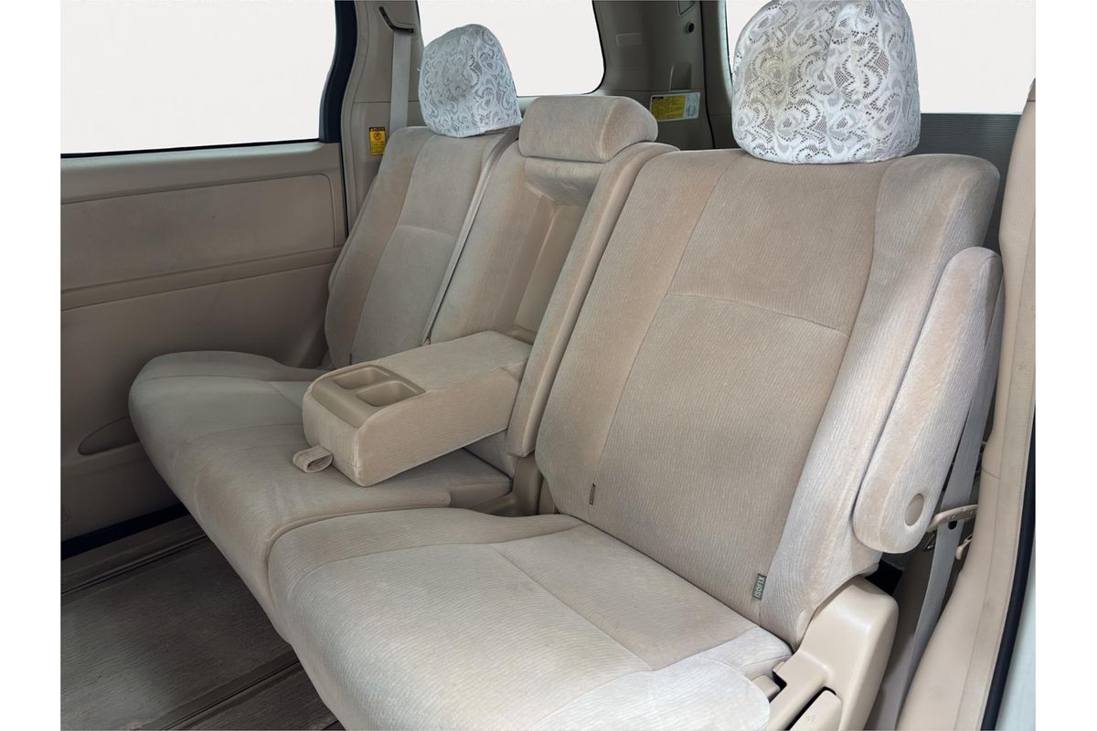 2011 Toyota Alphard Welcab