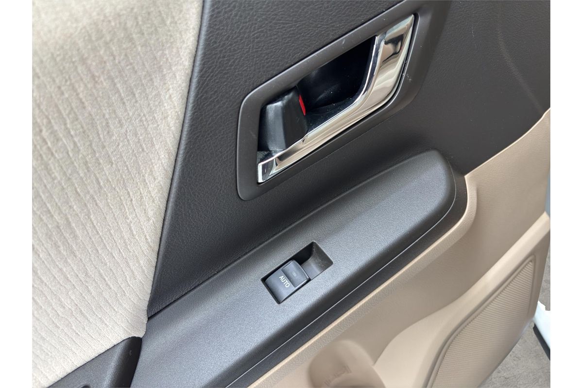 2011 Toyota Alphard Welcab