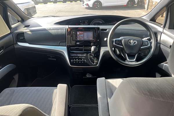 2017 Toyota Tarago GLi ACR50R