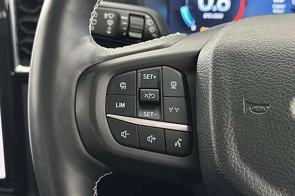 2024 Ford Everest Platinum 3.0L