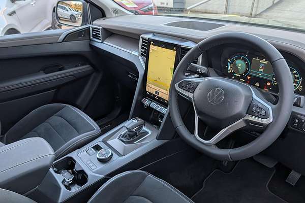 2025 Volkswagen Amarok TDI600 Style NF 4X4