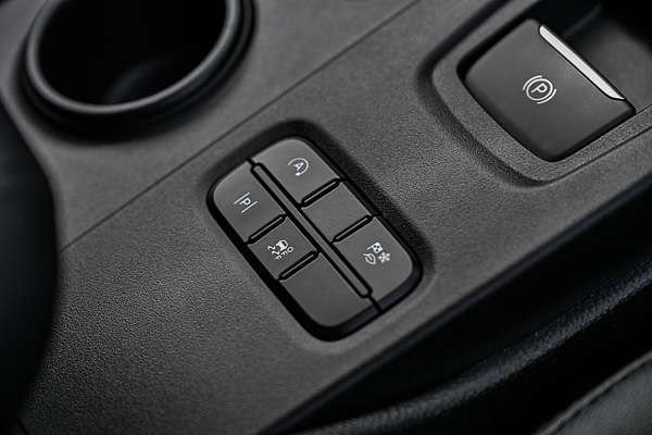 2025 Ford Everest Sport 2.0L