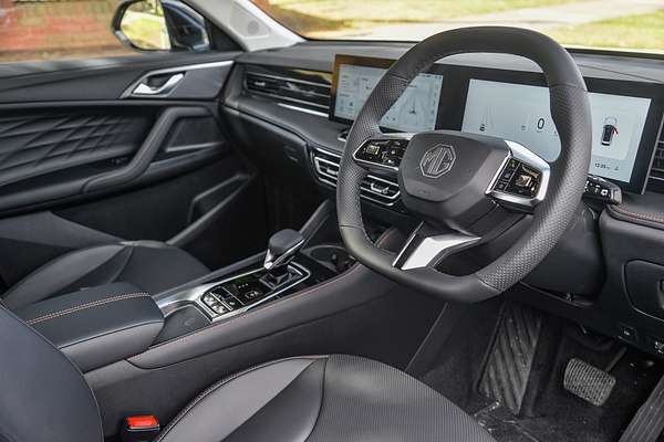 2025 MG HS Super Hybrid Excite AS33P