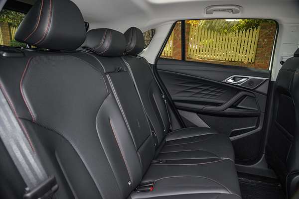 2025 MG HS Super Hybrid Excite AS33P