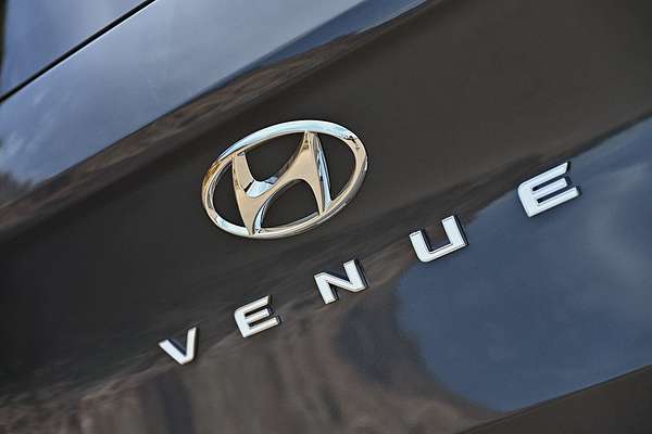 2025 Hyundai Venue Elite QX.V5
