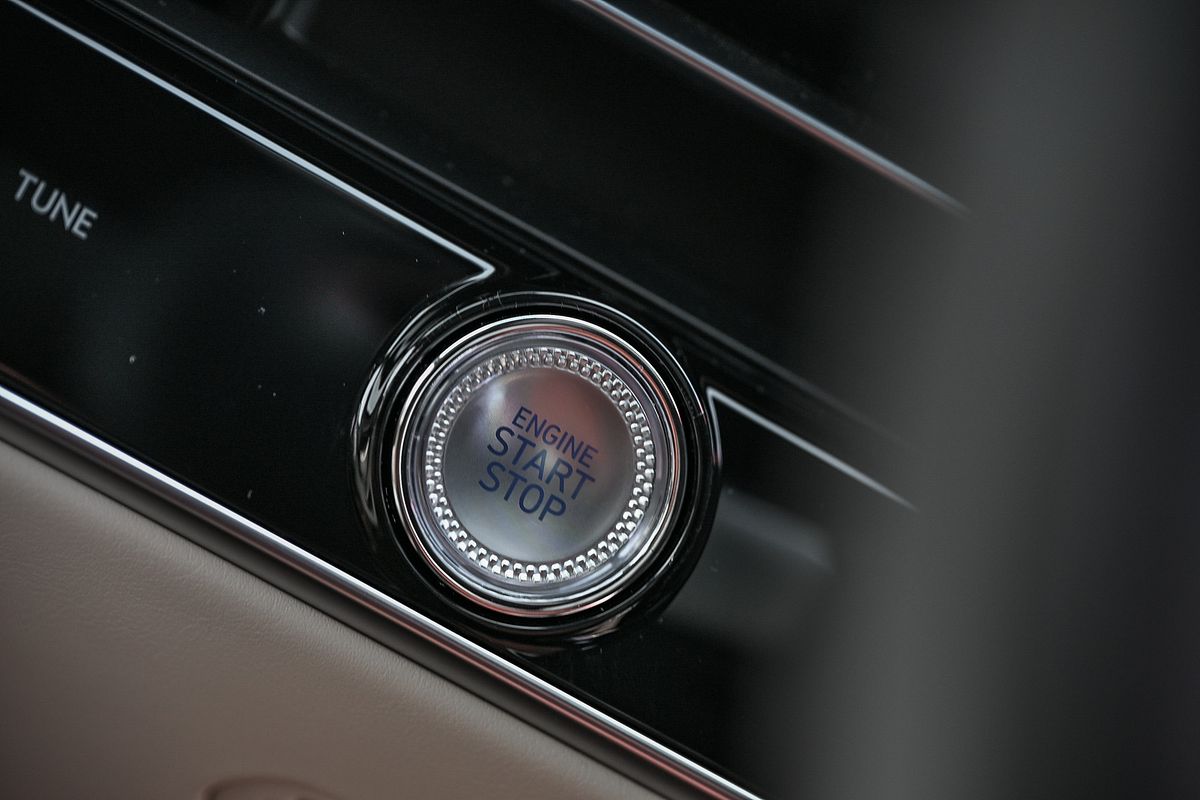 2025 Genesis GV70 3.5T SIGNATURE SPORT JK.V3