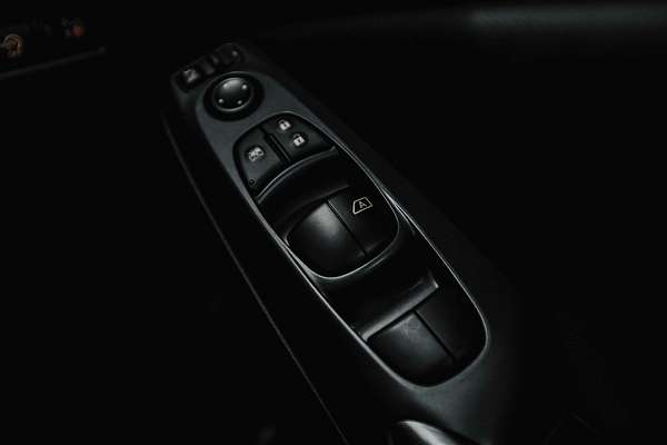 2025 Nissan JUKE ST F16