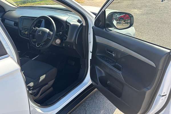 2016 Mitsubishi Outlander LS ZK