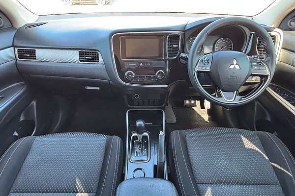 2016 Mitsubishi Outlander LS ZK