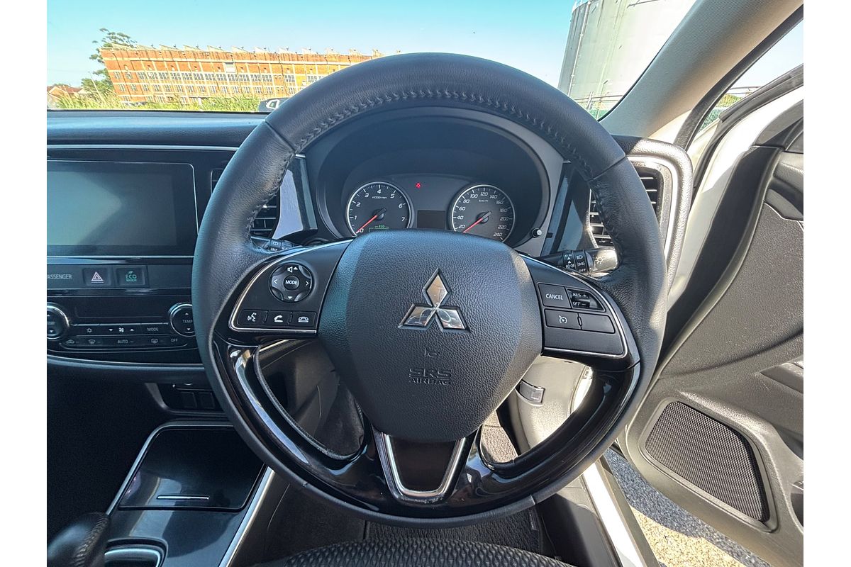 2016 Mitsubishi Outlander LS ZK