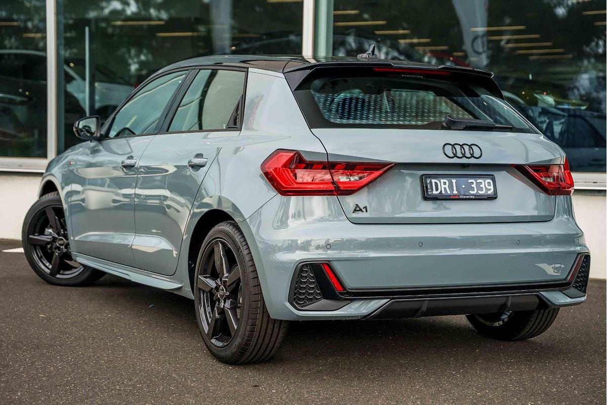 2025 Audi A1 35 TFSI S line edition GB