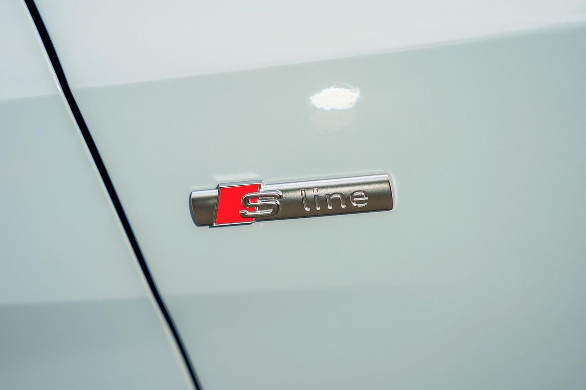 2025 Audi A1 35 TFSI S line edition GB