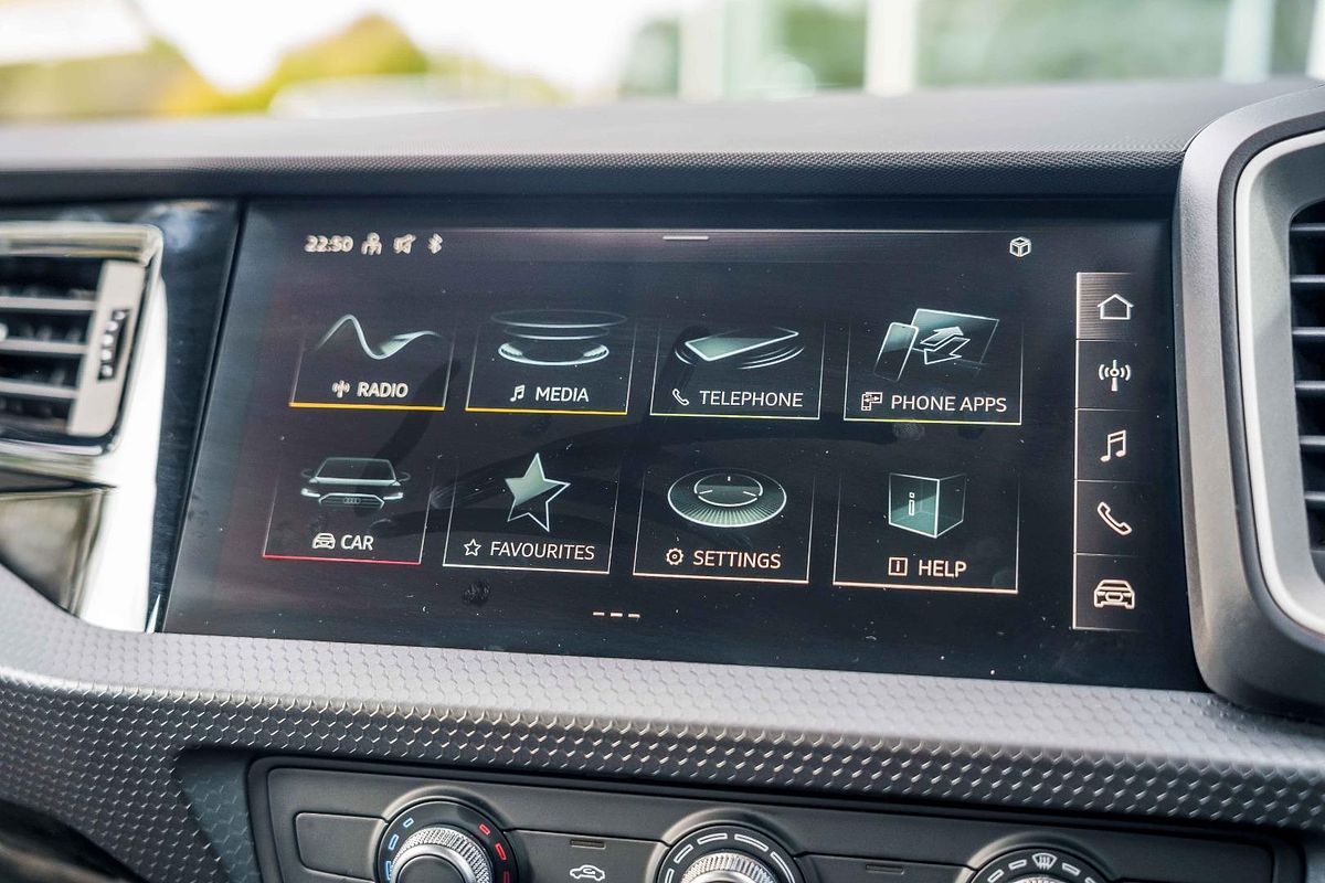 2025 Audi A1 35 TFSI S line edition GB