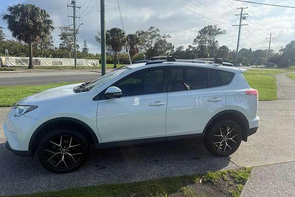 2016 Toyota RAV4 GXL ZSA42R