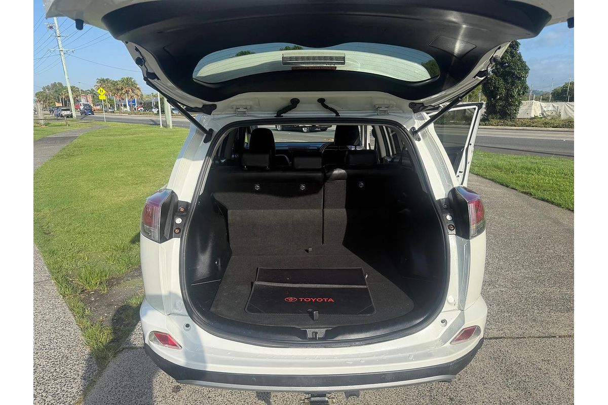 2016 Toyota RAV4 GXL ZSA42R