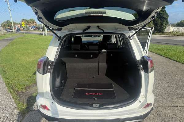 2016 Toyota RAV4 GXL ZSA42R