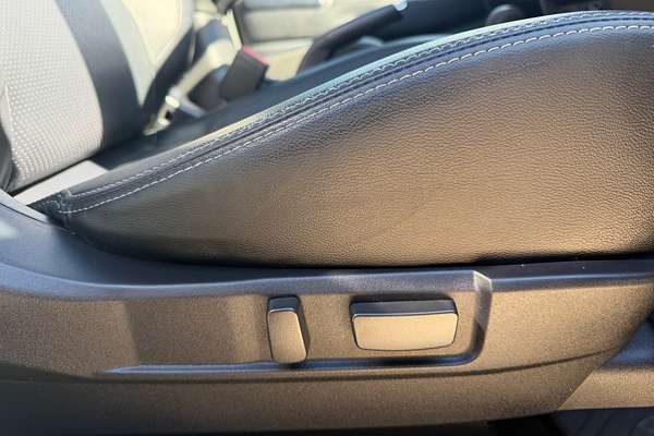 2023 Mitsubishi ASX Exceed XD