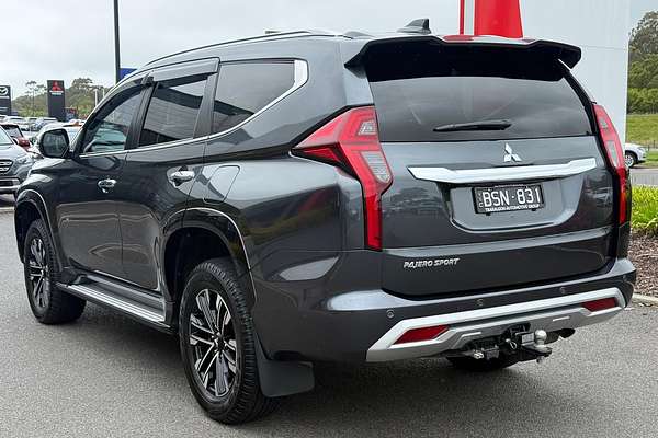 2022 Mitsubishi Pajero Sport Exceed QF