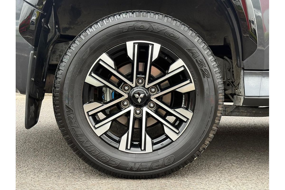 2022 Mitsubishi Pajero Sport Exceed QF