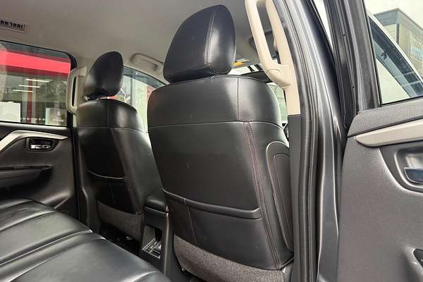 2022 Mitsubishi Pajero Sport Exceed QF