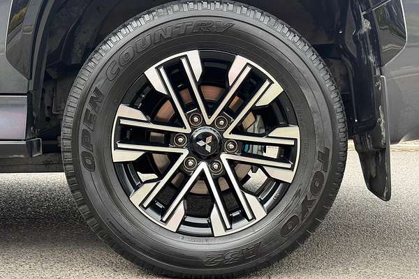 2022 Mitsubishi Pajero Sport Exceed QF