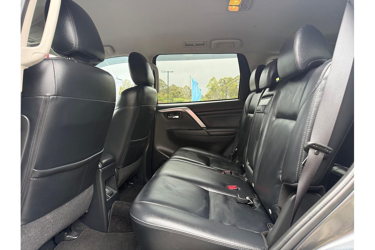 2022 Mitsubishi Pajero Sport Exceed QF