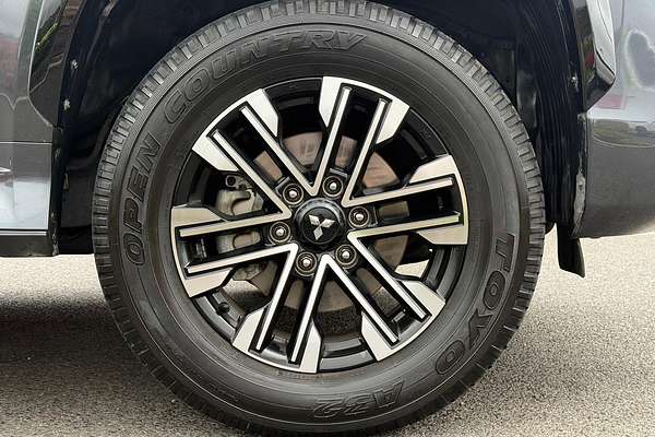 2022 Mitsubishi Pajero Sport Exceed QF