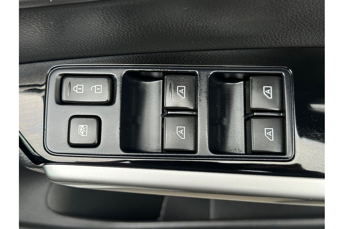 2022 Mitsubishi Pajero Sport Exceed QF