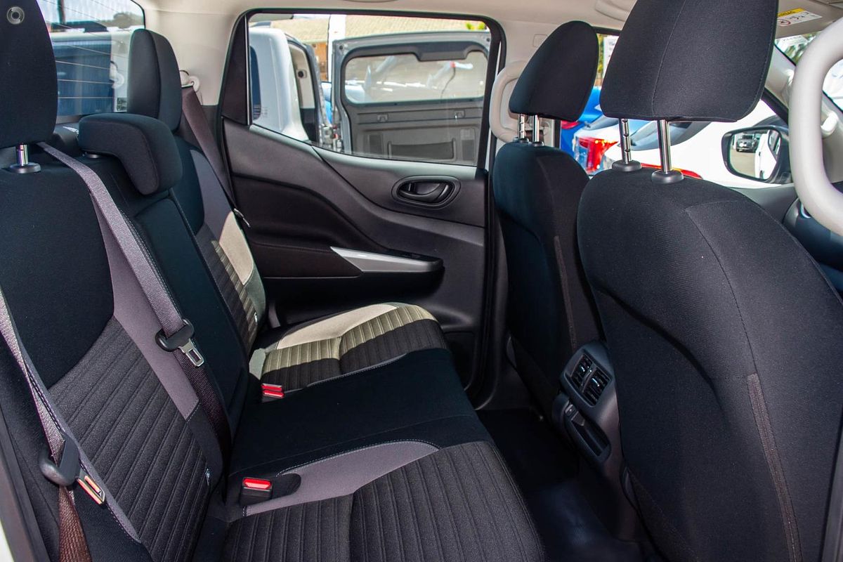 2025 Nissan Navara SL D23 4X4