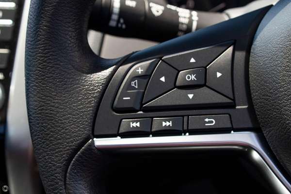 2025 Nissan Navara SL D23 4X4