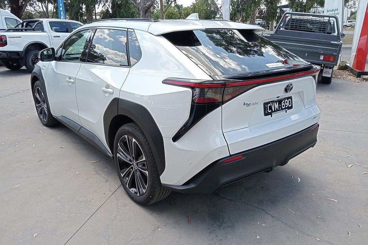 2023 Toyota bZ4X YEAM15R