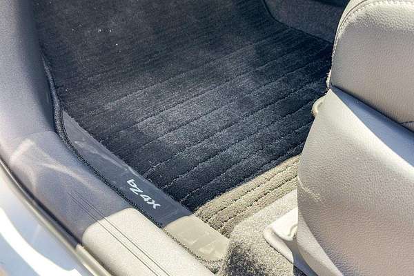 2023 Toyota bZ4X YEAM15R