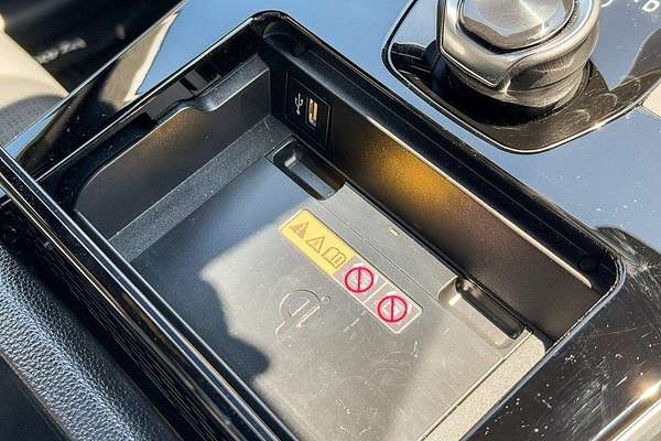 2023 Toyota bZ4X YEAM15R