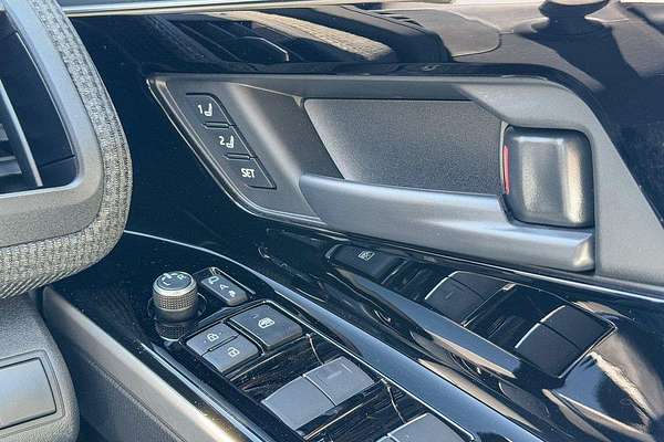 2023 Toyota bZ4X YEAM15R