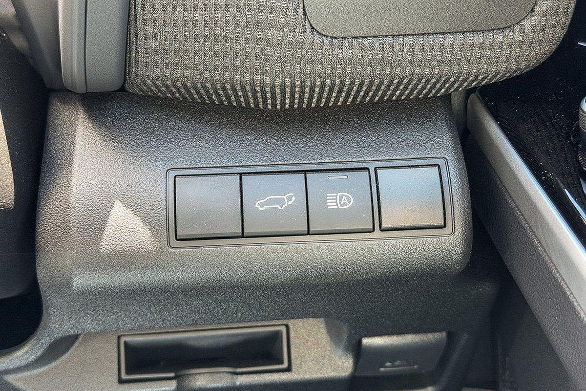 2023 Toyota bZ4X YEAM15R