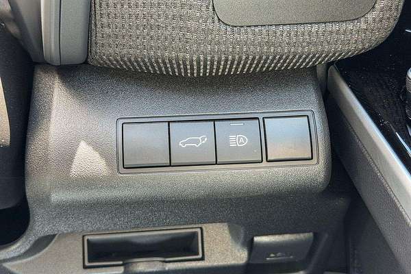 2023 Toyota bZ4X YEAM15R