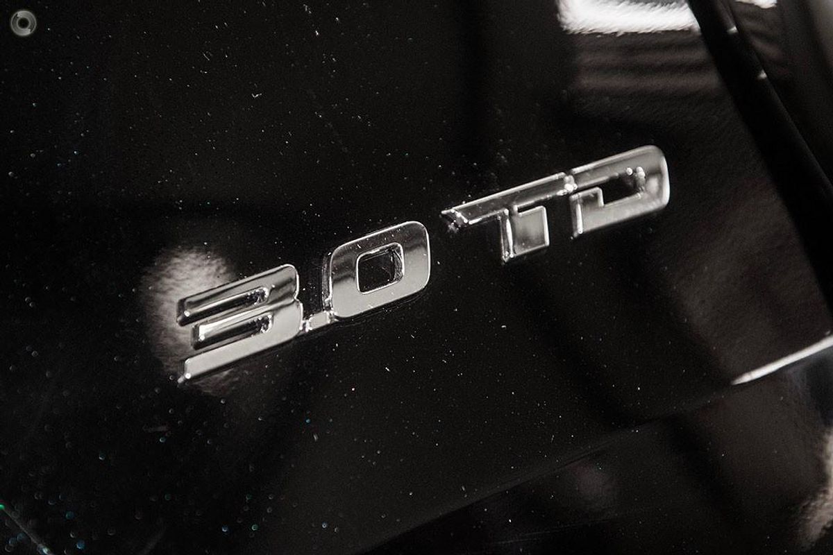 2025 Isuzu MU-X LS-T