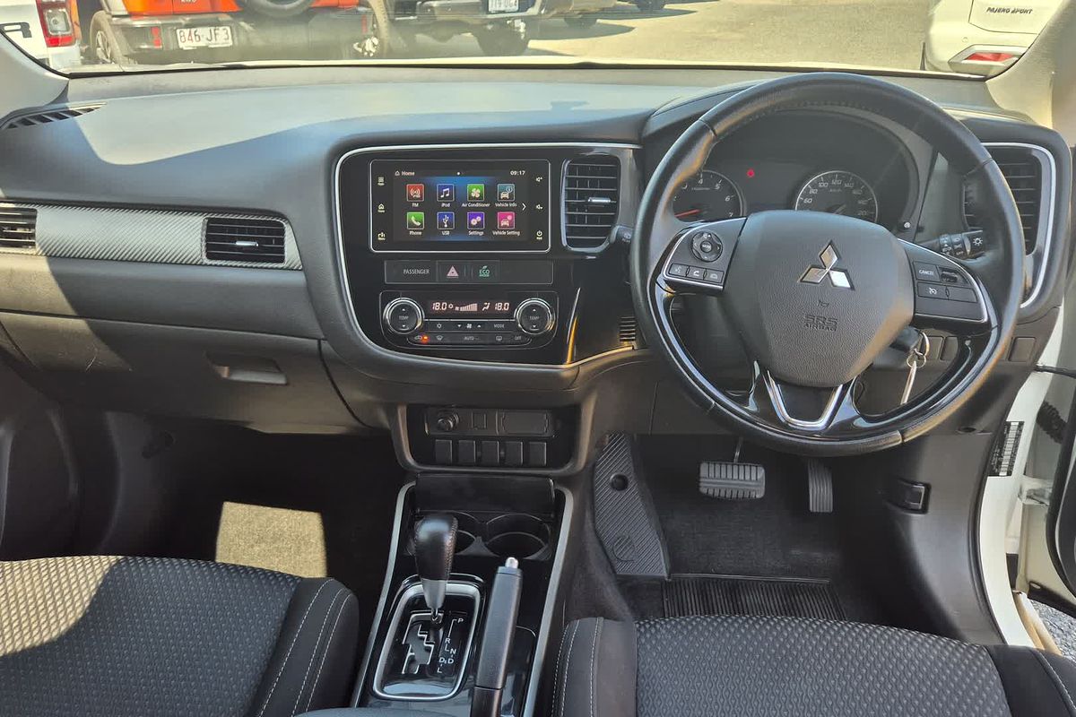 2017 Mitsubishi Outlander LS SAFETY PACK (4x2) ZK MY17