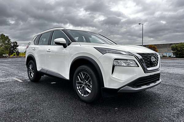 2025 Nissan X-TRAIL ST T33