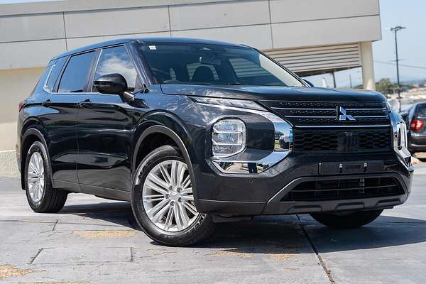 2022 Mitsubishi Outlander ES ZM
