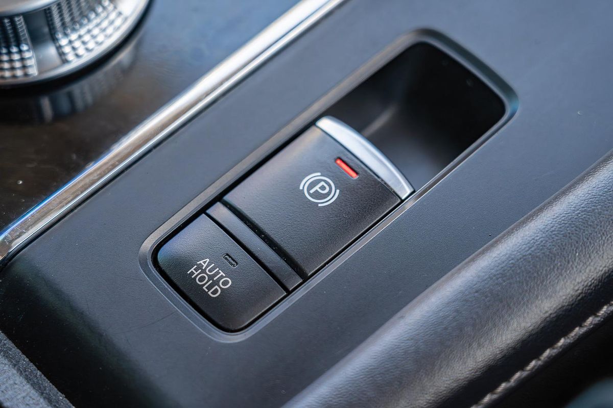 2022 Mitsubishi Outlander ES ZM