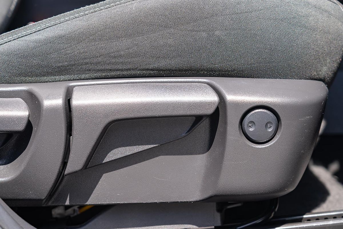 2022 Mitsubishi Outlander ES ZM