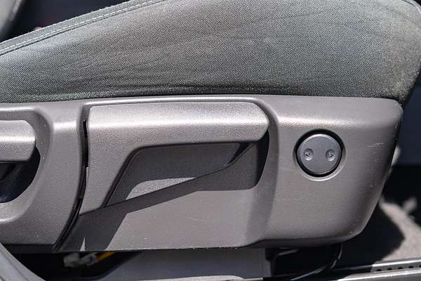 2022 Mitsubishi Outlander ES ZM