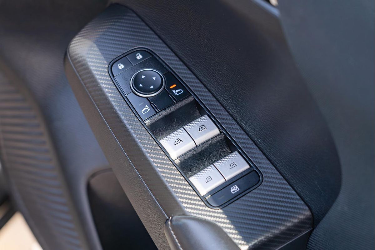 2022 Mitsubishi Outlander ES ZM