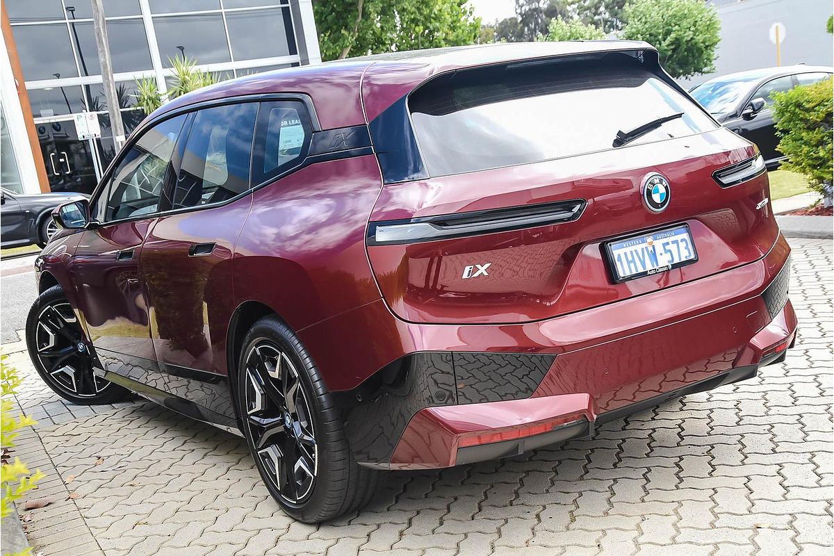 2023 BMW iX xDrive40 I20