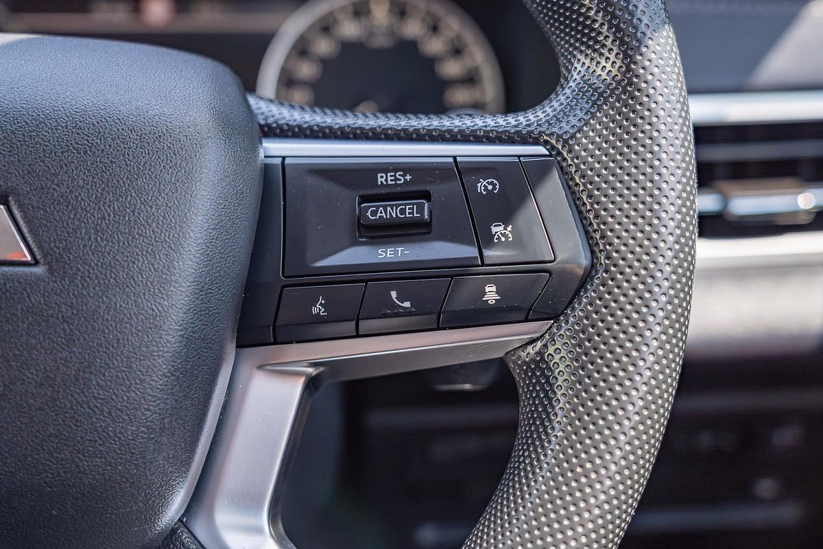 2022 Mitsubishi Outlander ES ZM