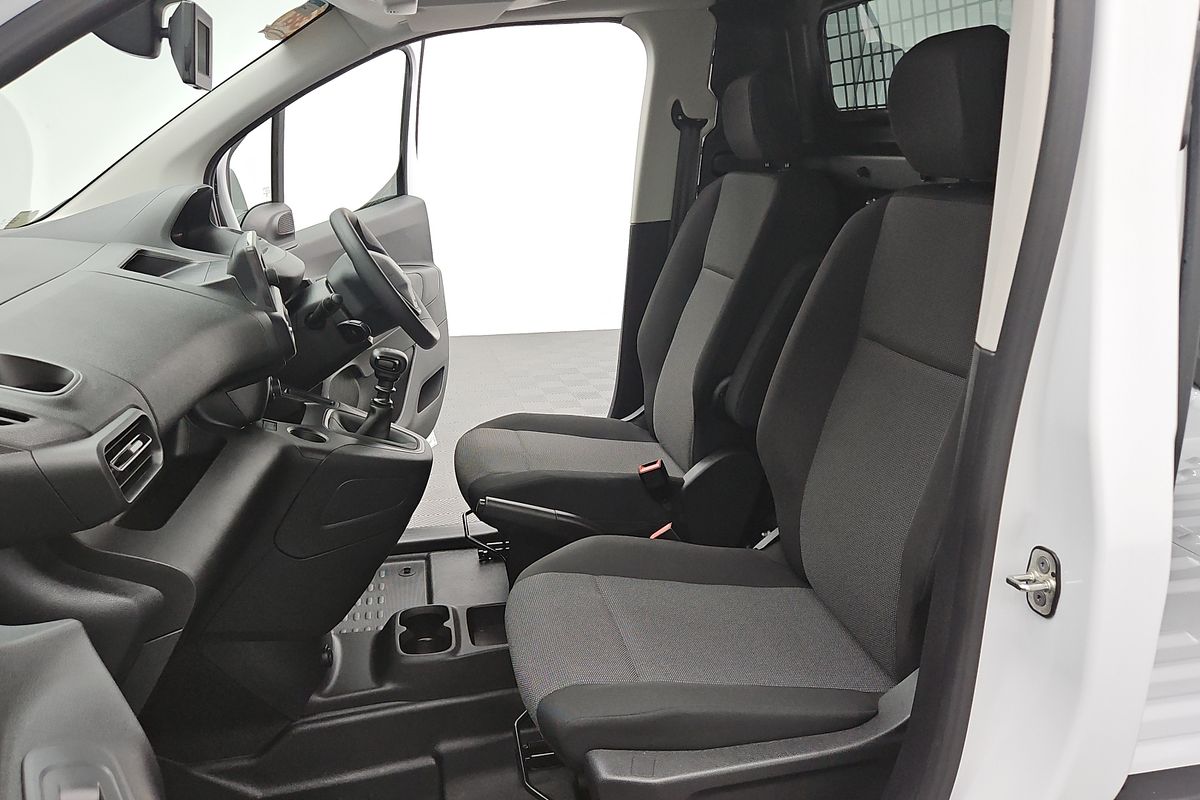 2023 Peugeot Partner City K9 SWB Low Roof
