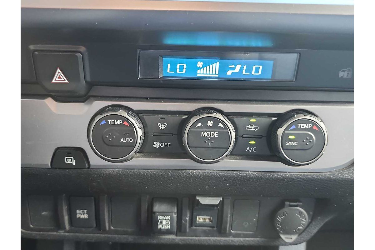 2022 Toyota Tacoma SR5