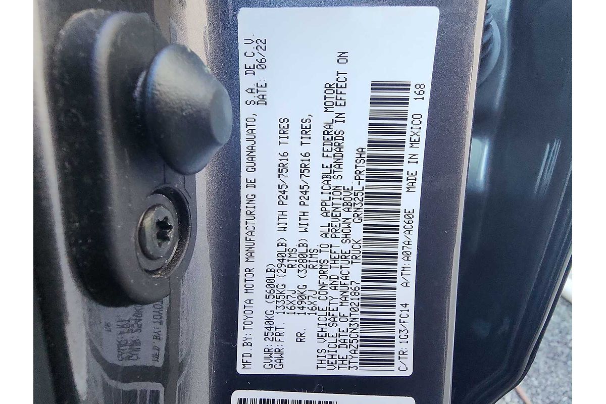 2022 Toyota Tacoma SR5