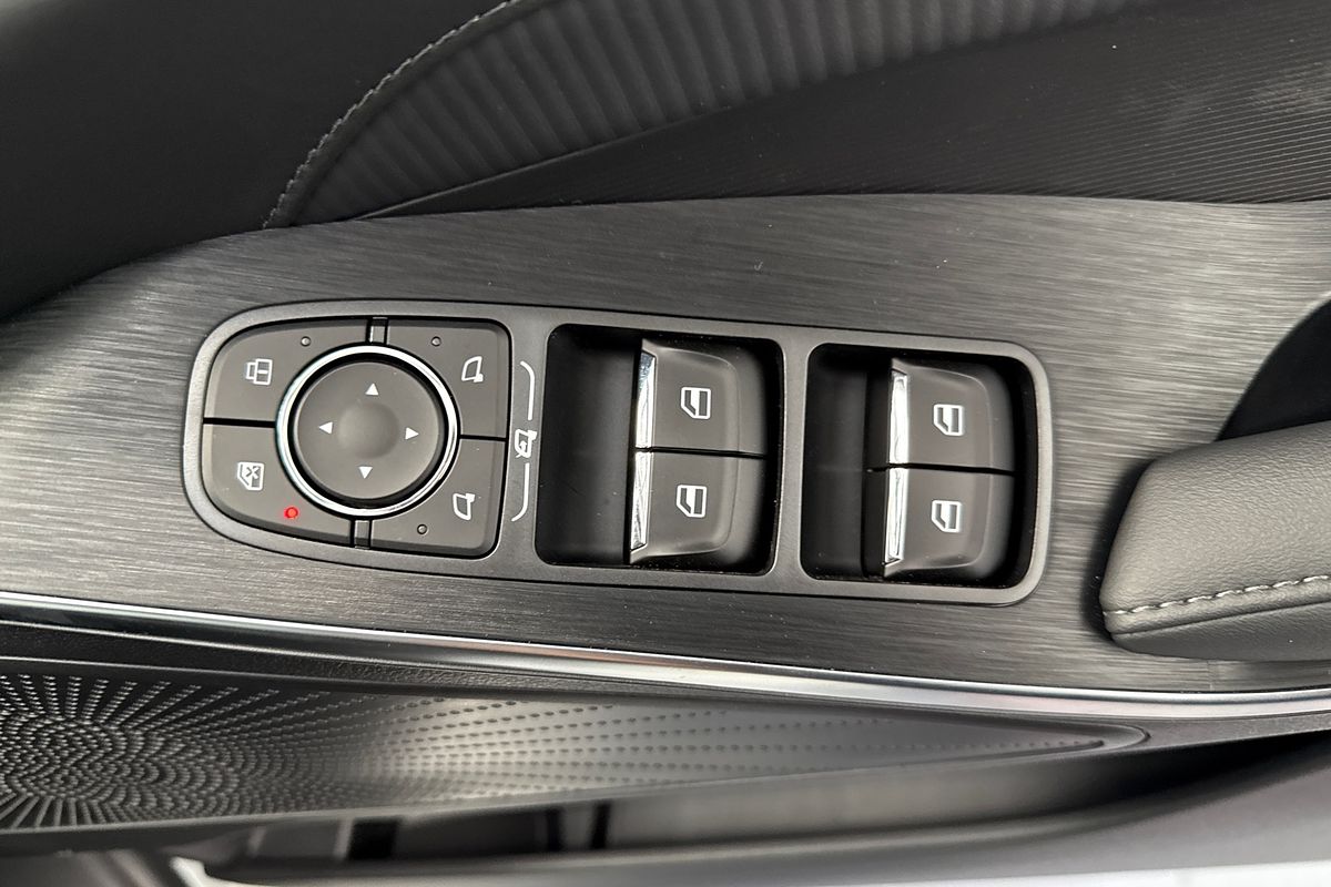 2025 GWM Haval H6 Ultra PHEV B01